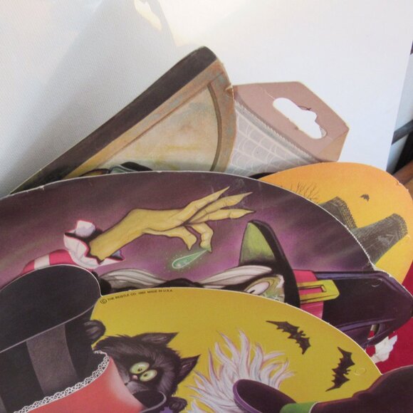 😱 4 Halloween Posters, Vintage, Witches, Skeleton, Ghost, Pumpkin, Caldron 👻 - Picture 11 of 13